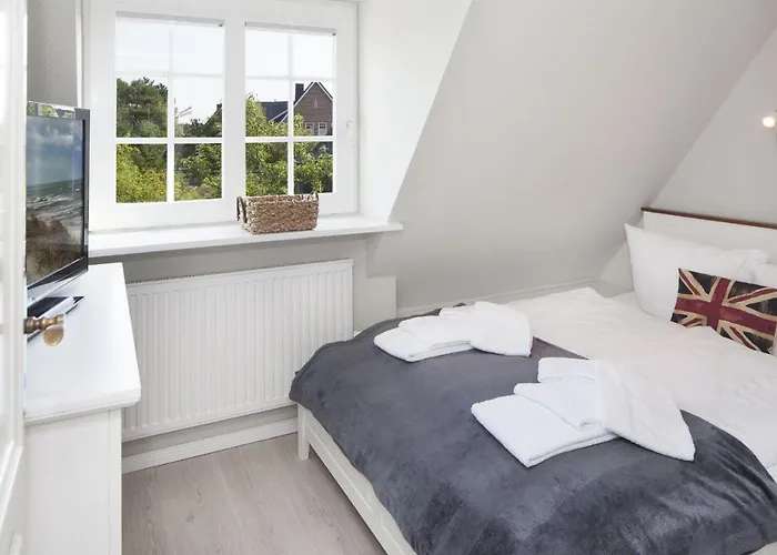 Auster Holte Hueues List